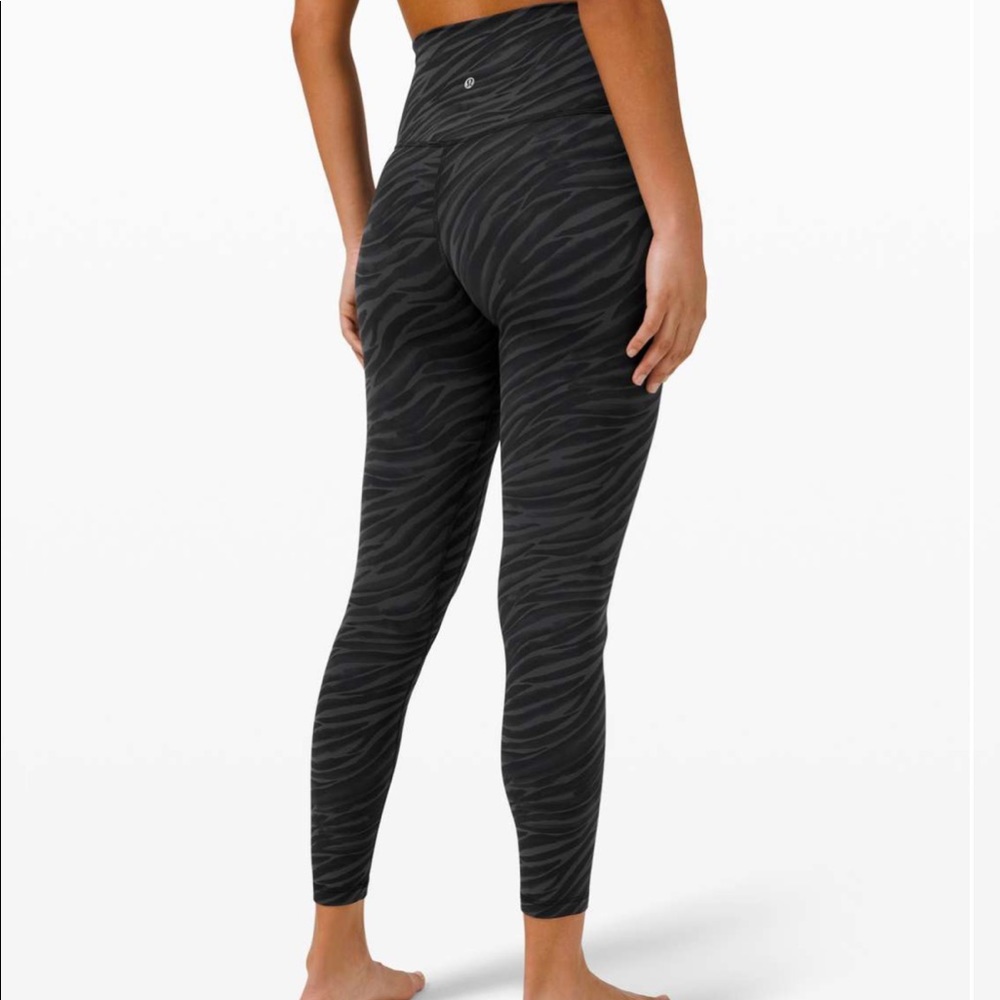Lululemon Align Le Tigre Camo Deep Coal Multi Legging